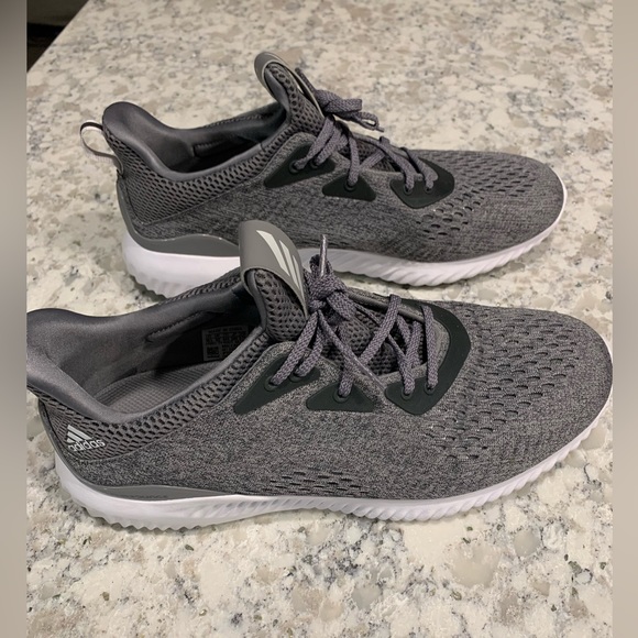 adidas Shoes Adidas Mens Grey Athletic Shoes 5 Poshmark